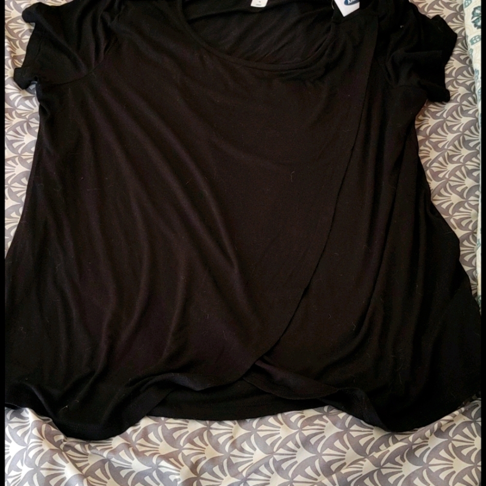 Old Navy Maternity Nursing top